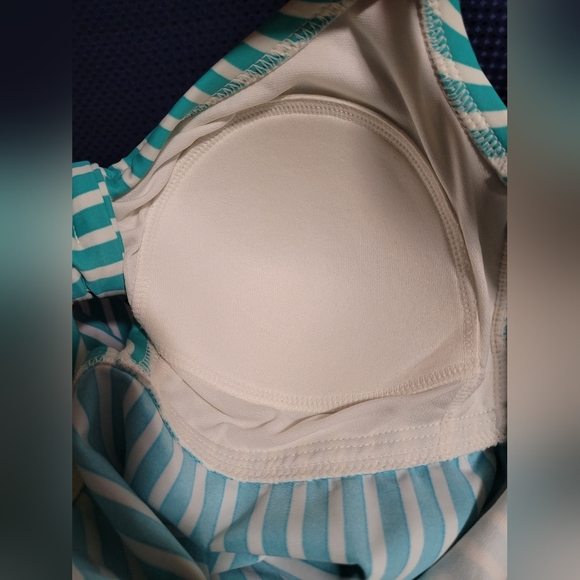 Sold NWT Kona Sol Striped Tankini Swim Top - Picture 5 of 8